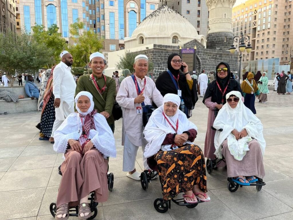 Umroh Lansia Pacitan